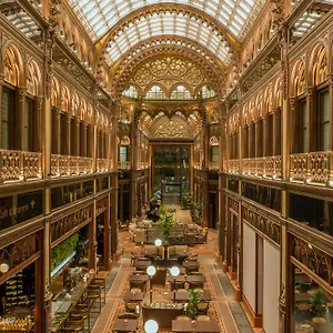 Parisi Udvar Budapest, Part Of Hyatt Hotel Budapeszt
