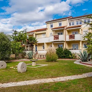 Apartments Strand , Vir Chorvatsko