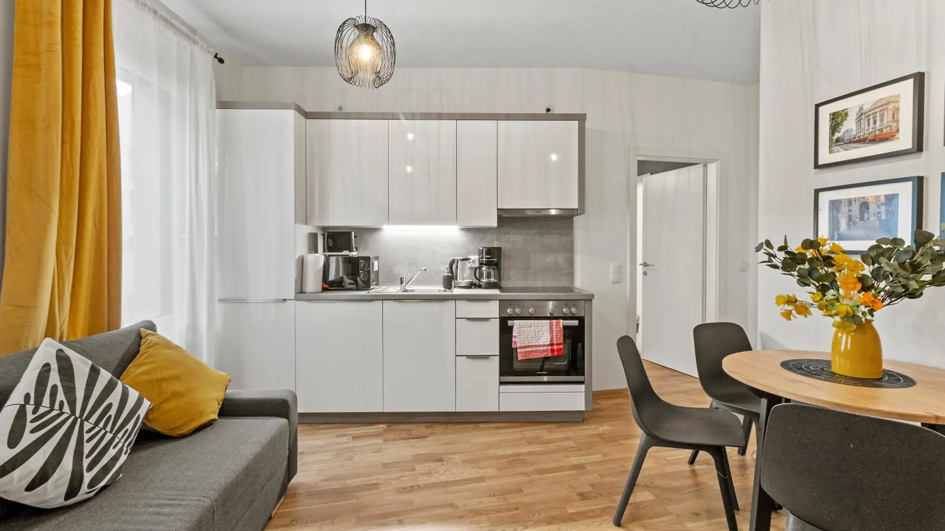 شقة 1 Min To Public Transport - 3 Min To Supermarket And Pharmacy - On-Site Parking For 19,90 Eur فيينا