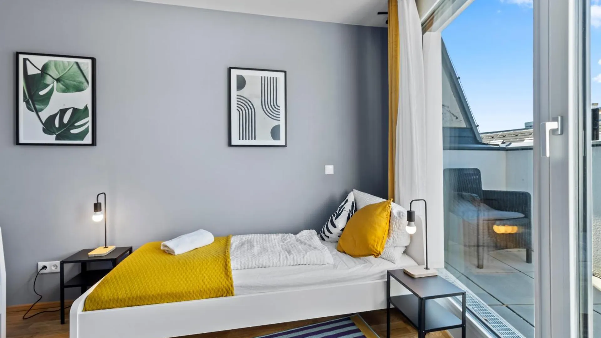 Apartment 1 Min To Public Transport - 3 Min To Supermarket And Pharmacy - On-Site Parking For 19,90 Eur Vienna