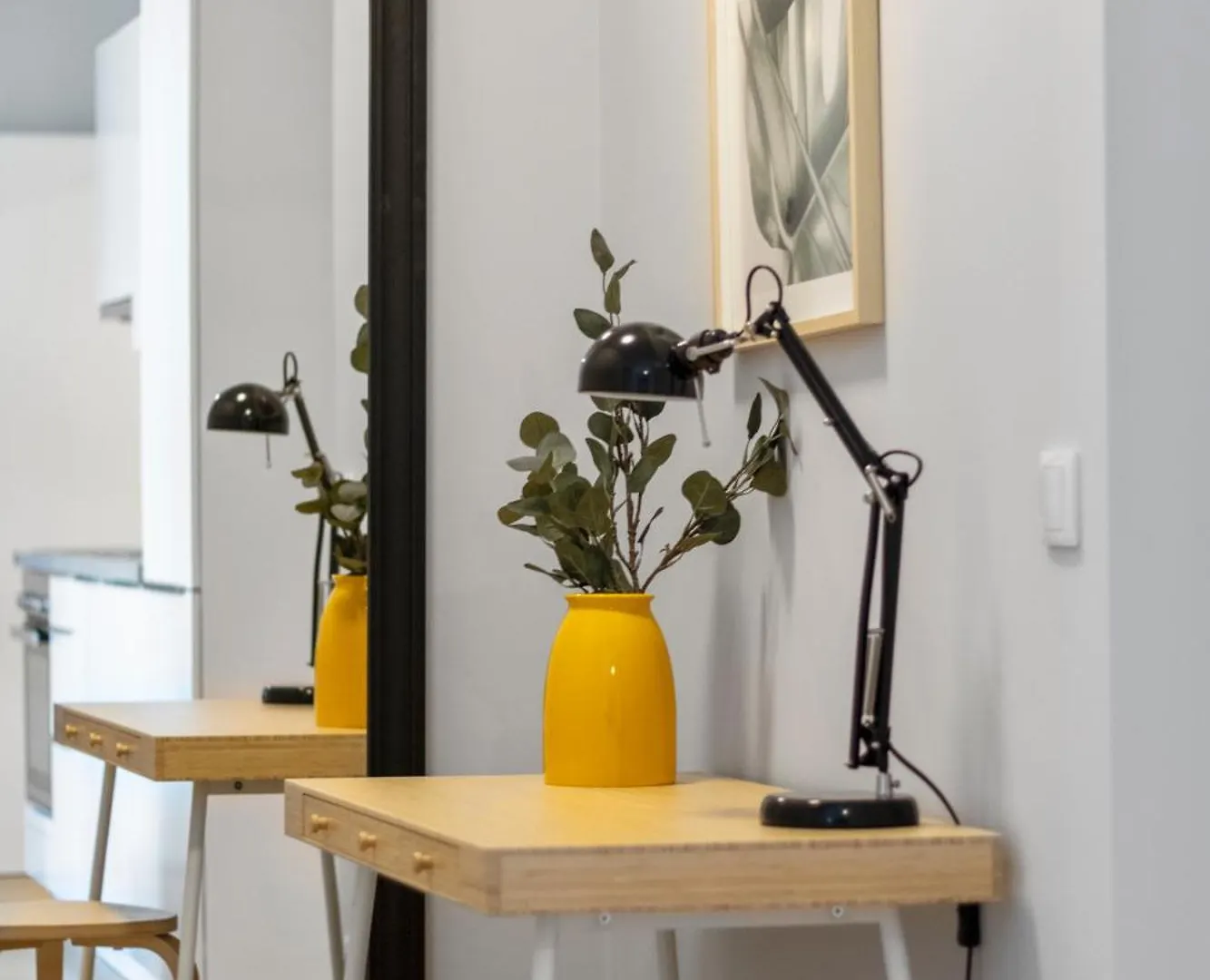 1 Min To Public Transport - 3 Min To Supermarket And Pharmacy - On-Site Parking For 19,90 Eur Vienna 0*,